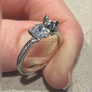 Pandora Silver Disney’s Stitch Ring with Clear Stone new with dust bag size 7